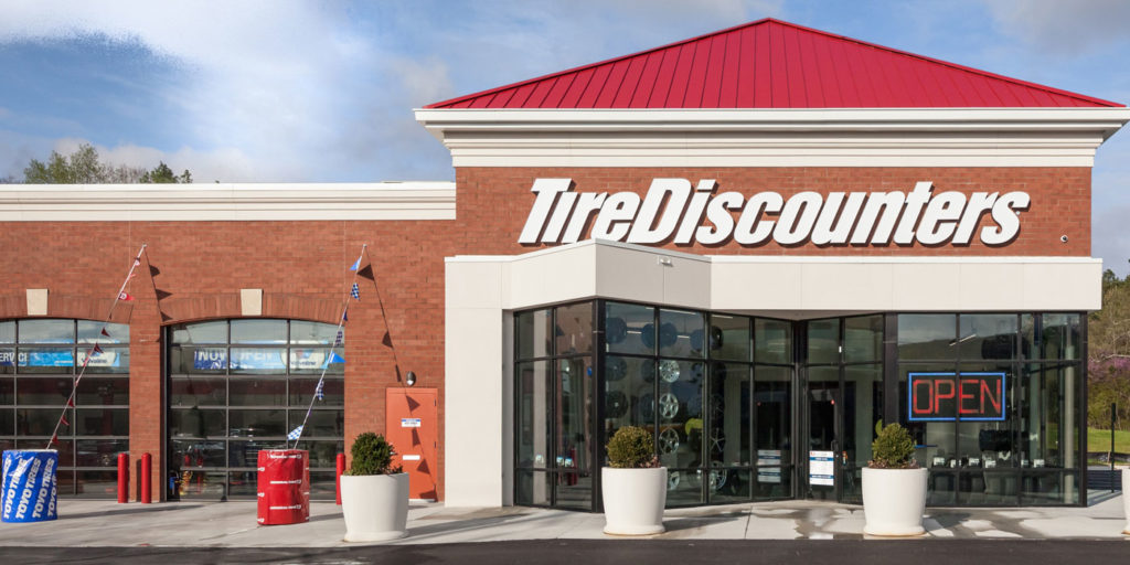 Tire-Discounters-Store-Opening