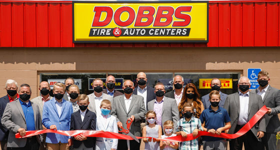 Dobbs-Tire-Centers-Ribbon-Cutting