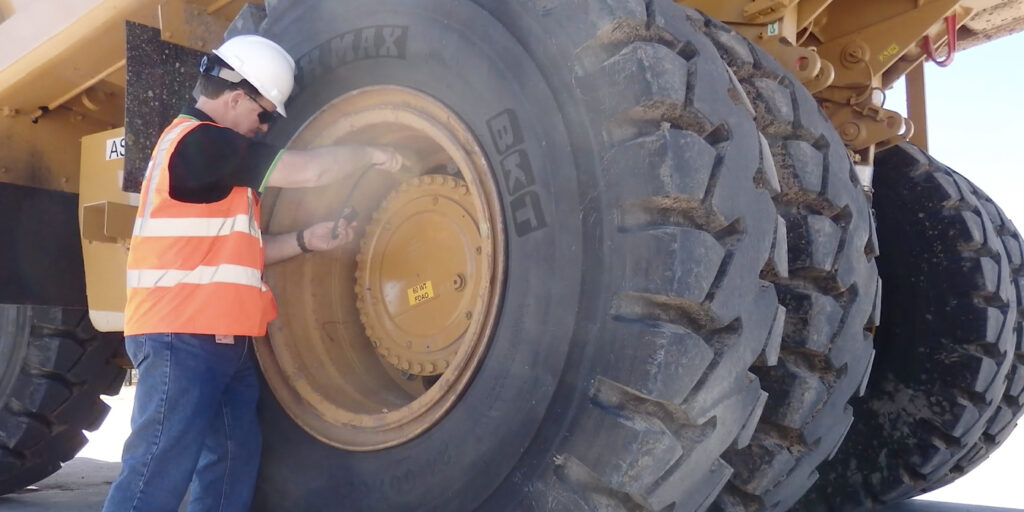 BKT Mining Tire Video 1400