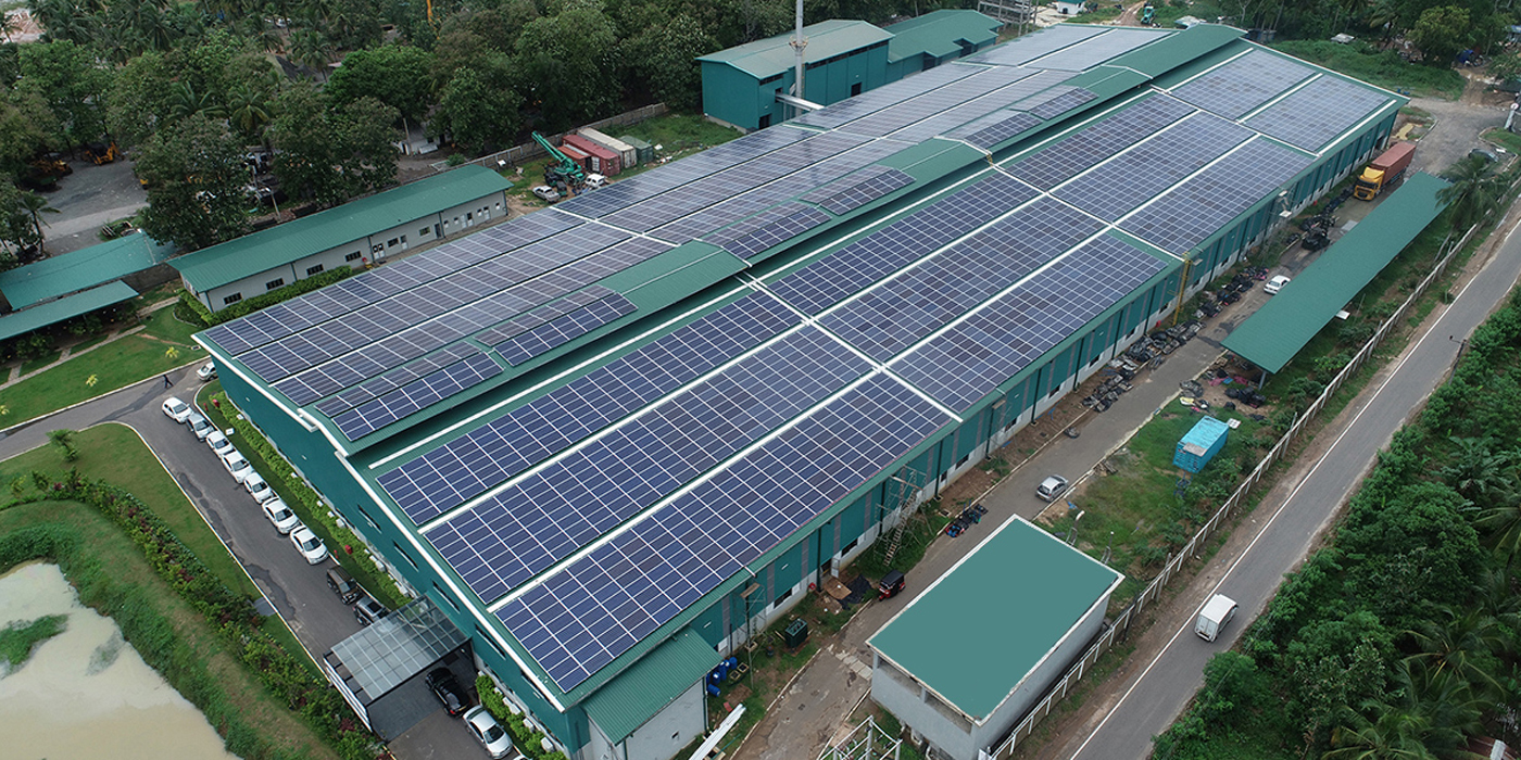 GRI-Factory-Solar-Panels-1400