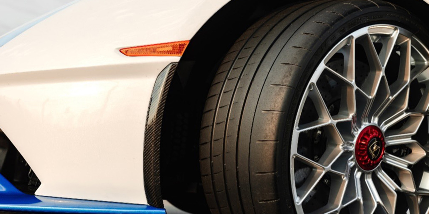Bridgestone-Racing-Tire
