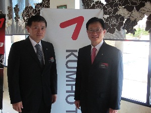 Kumho Tire USA chief J.B. Kim (left) and Kumho Tire Co. president and CEO J.H. Kim.