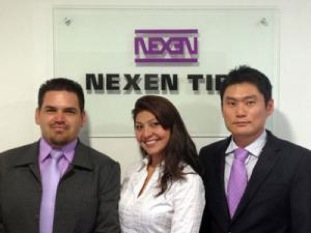 Sales assistants Maria Elena and Julio Cesar (left) with branch manager Jason Yoo.